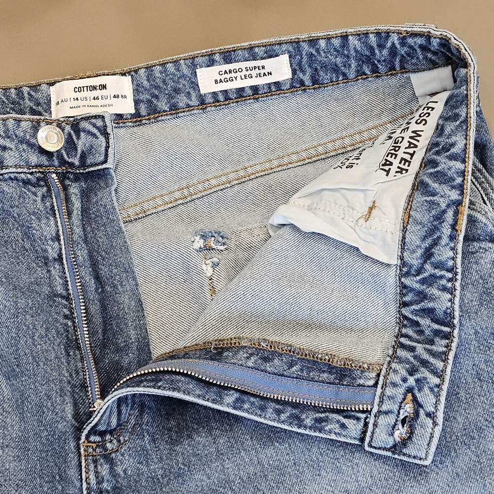 Super Baggy Cargo Denim Jeans By Cotton On Sz 14 - Picture 15 of 16